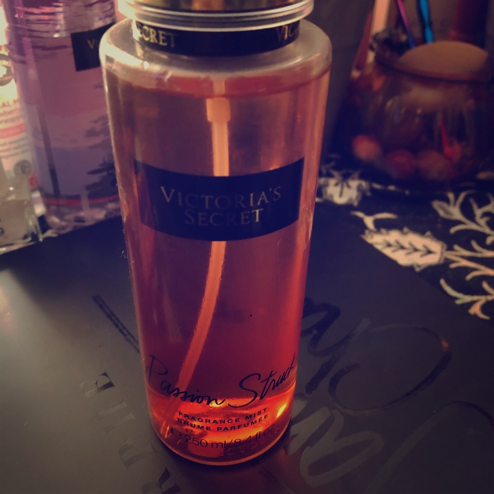 Victoria secret passion struck